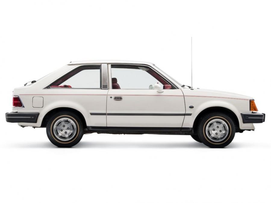  Ford Escort GLX 1981 года  (фото 2 из 3)